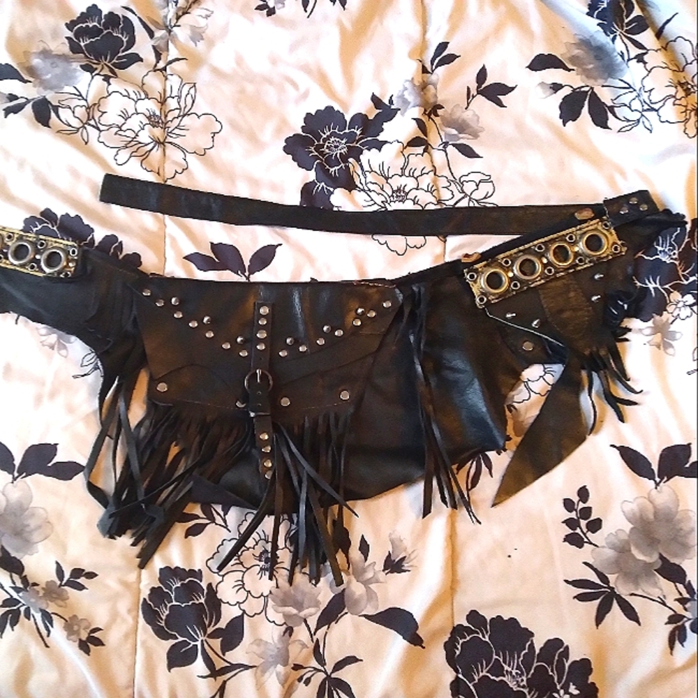 Genuine Leather Fashion Belt with Pockets
